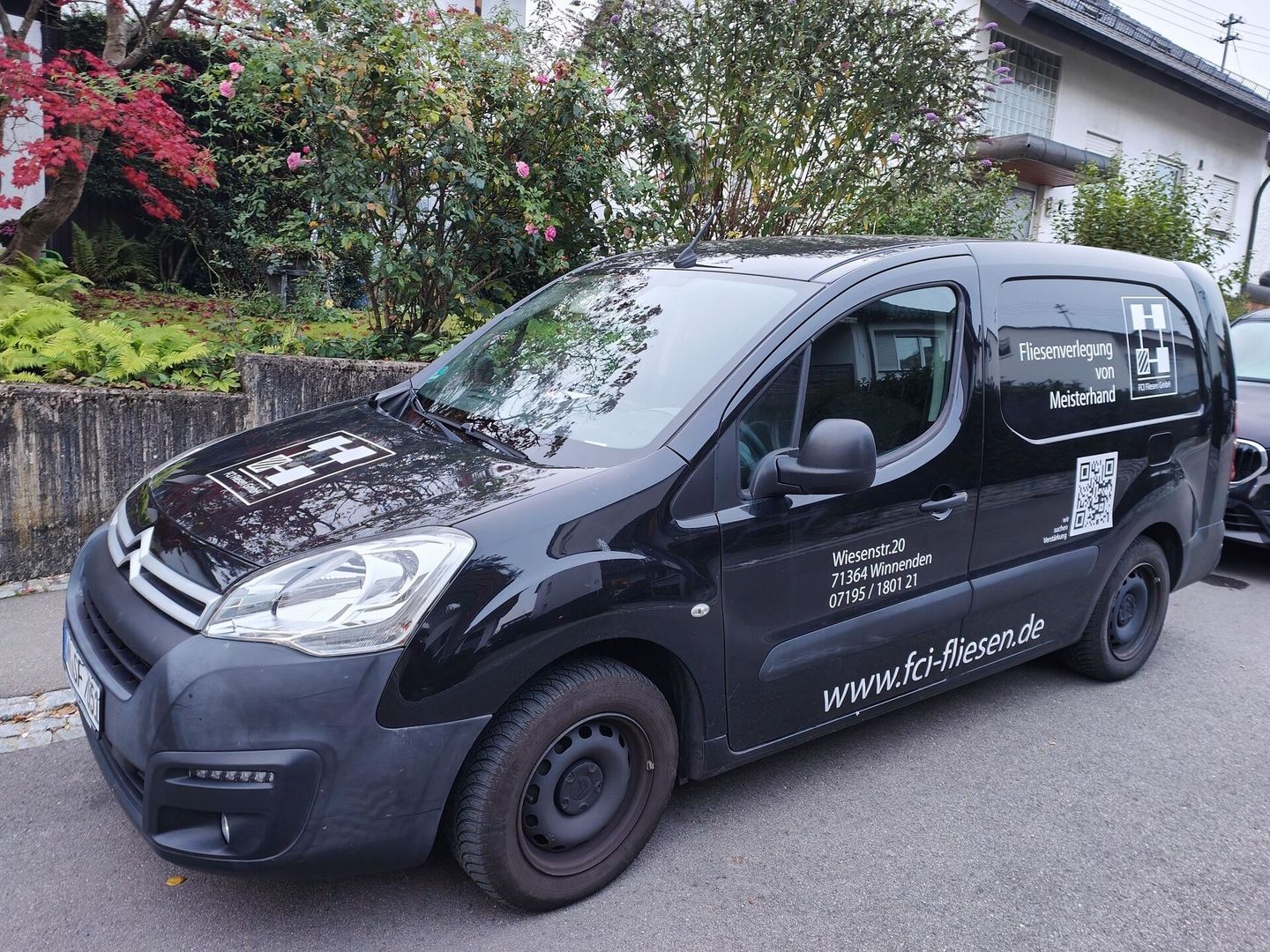 FCI Fliesen Firmenwagen